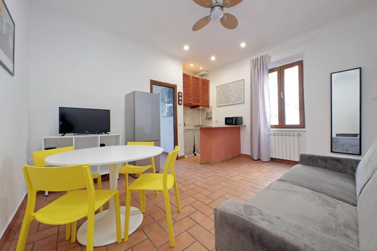 Apartment Homs In By Halldis Rome