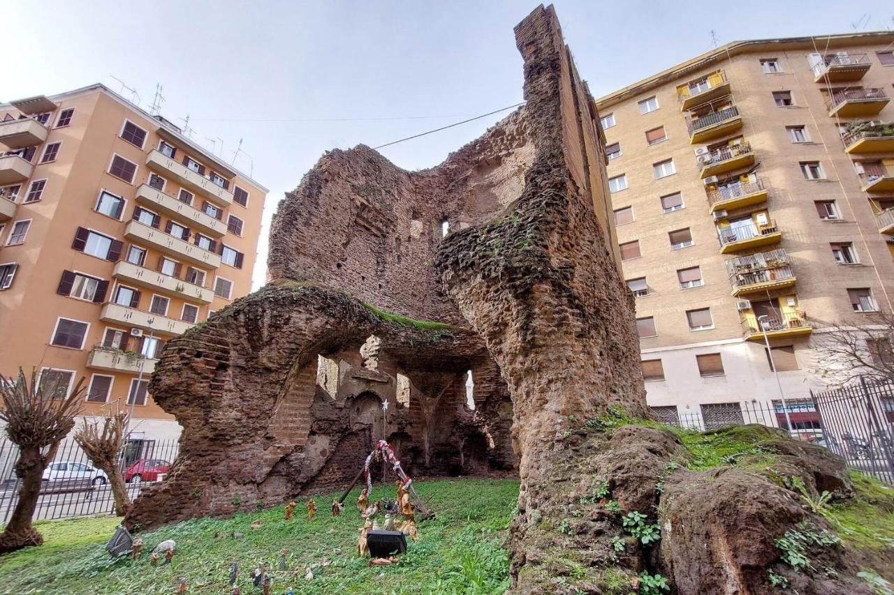 Homs In By Halldis Apartment *